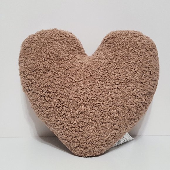 NEW RARE Pottery Barn Valentine's Day Rosebud Teddy Faux Fur Heart Shape…